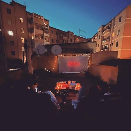 Appartamento Con Terrazzo Privato E Netflix Cagliari Exterior photo