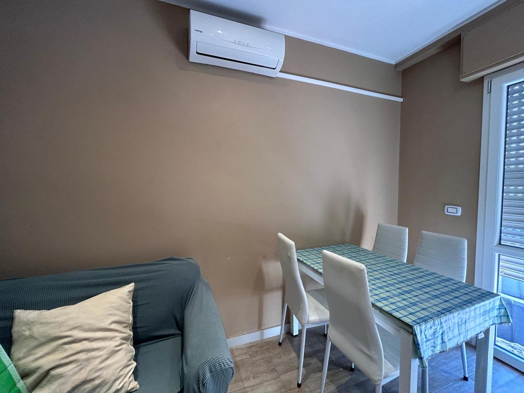 Appartamento Con Terrazzo Privato E Netflix Cagliari Exterior photo